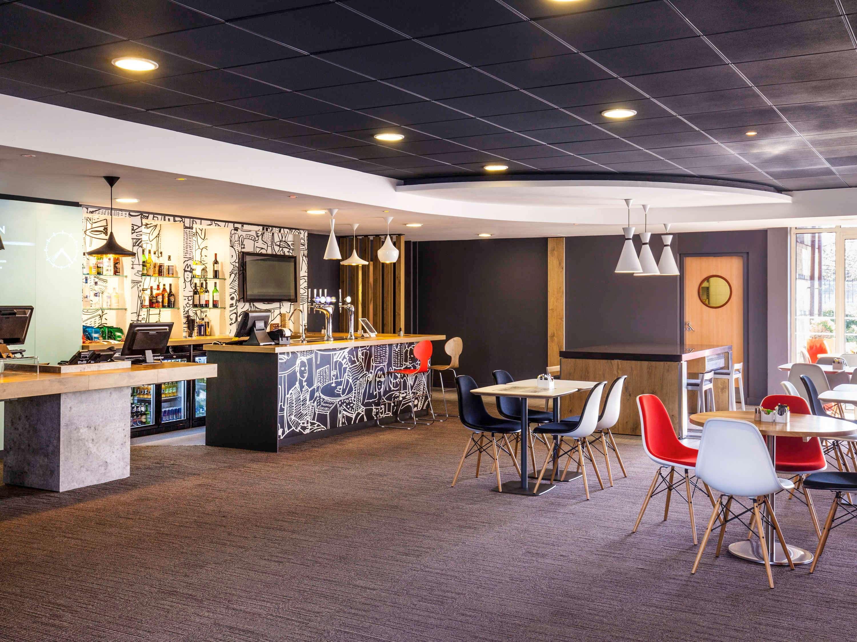 ibis London Barking Hotel Barking  Bagian luar foto
