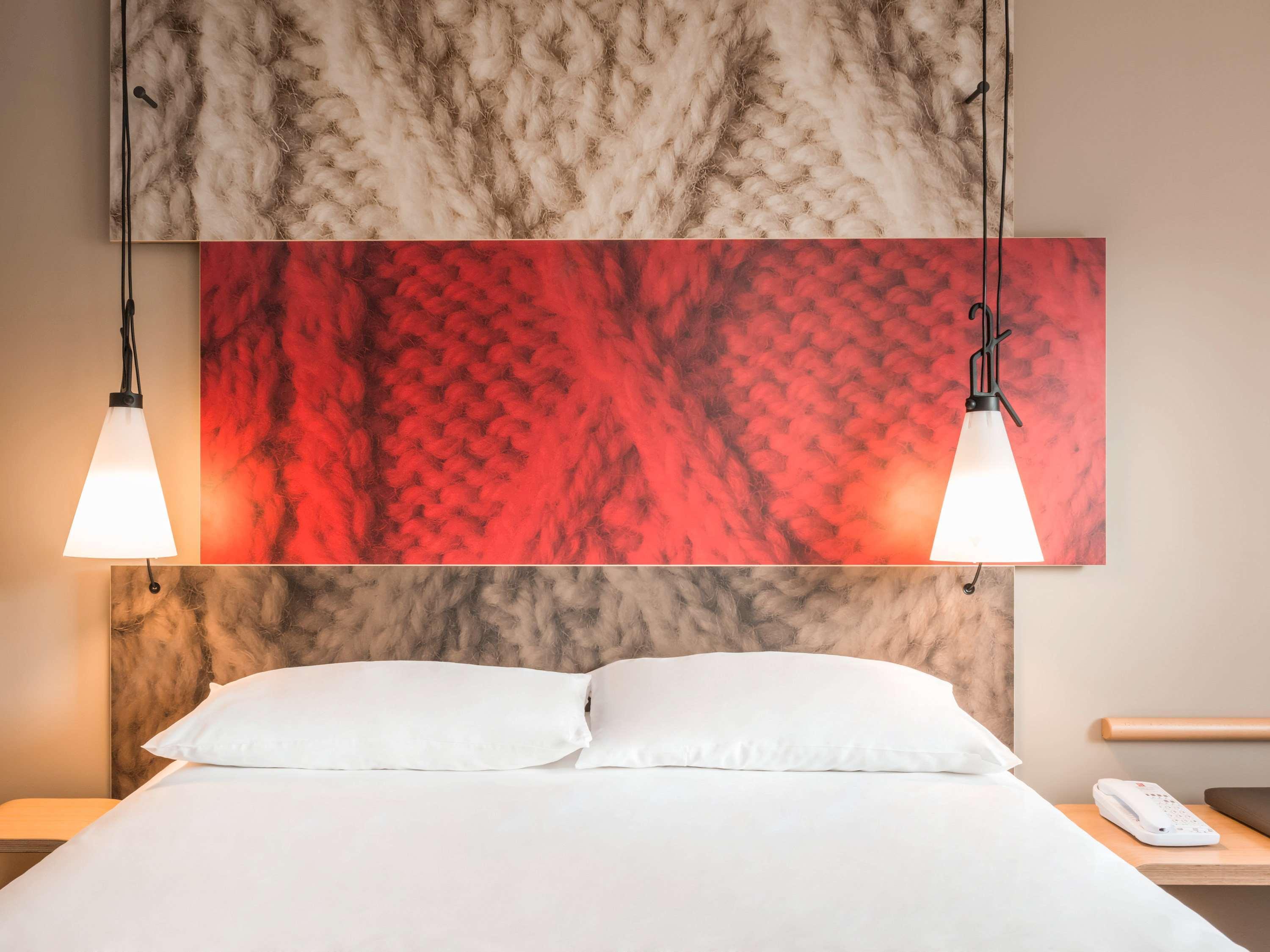 ibis London Barking Hotel Barking  Bagian luar foto