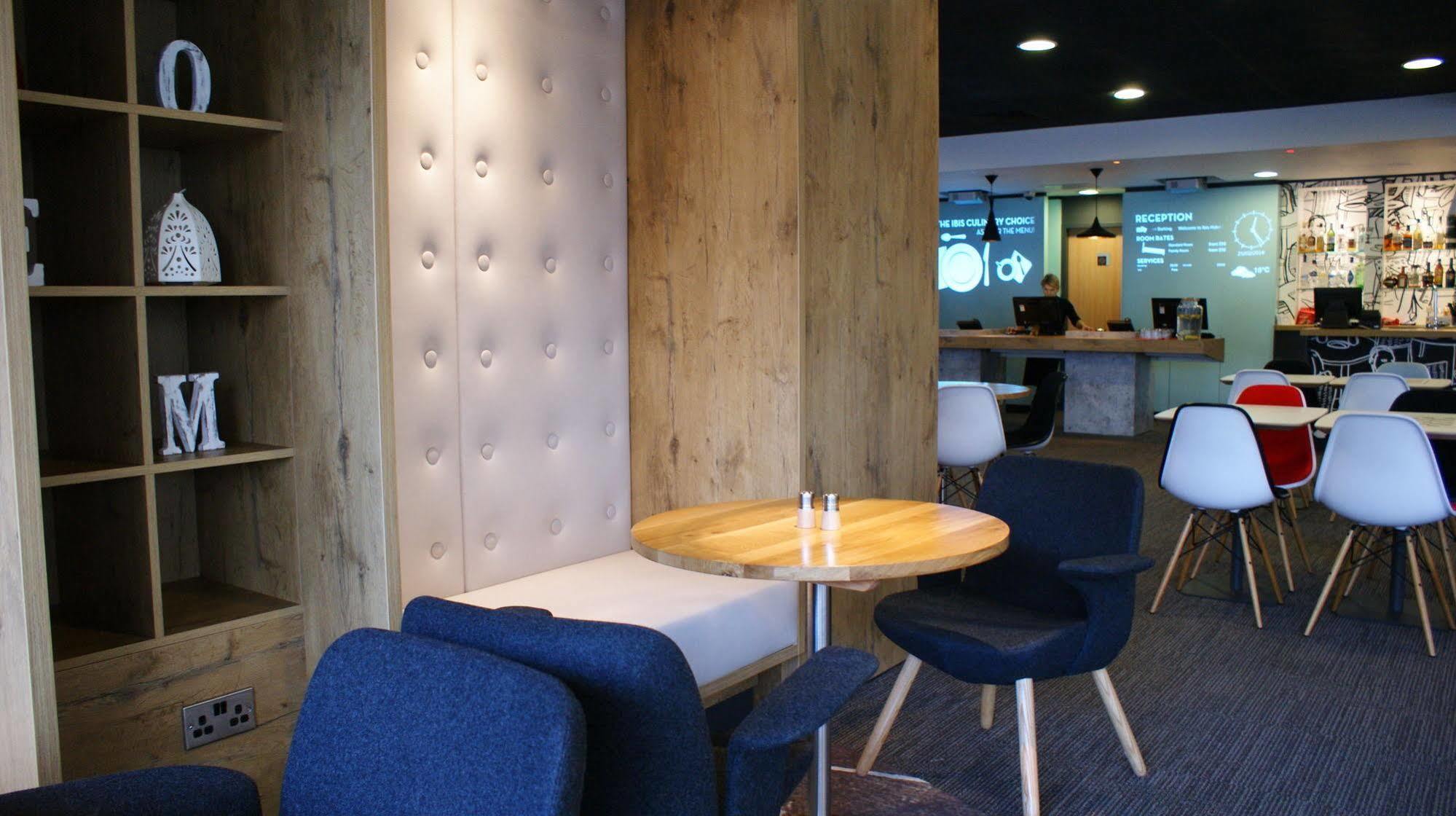 ibis London Barking Hotel Barking  Bagian luar foto