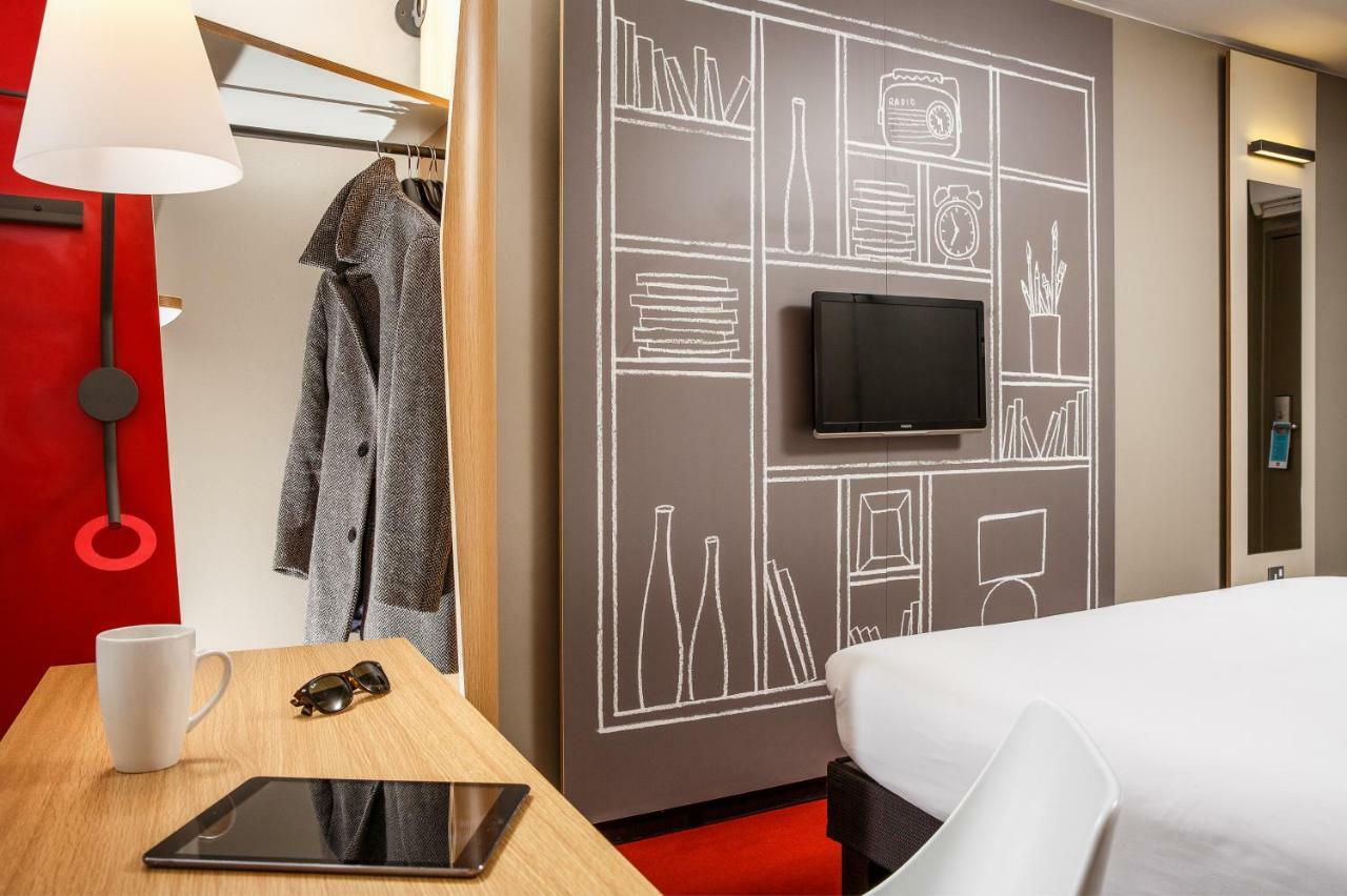 ibis London Barking Hotel Barking  Bagian luar foto